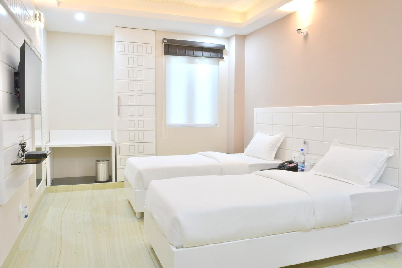 Tara Palace Redfort 3* New Delhi