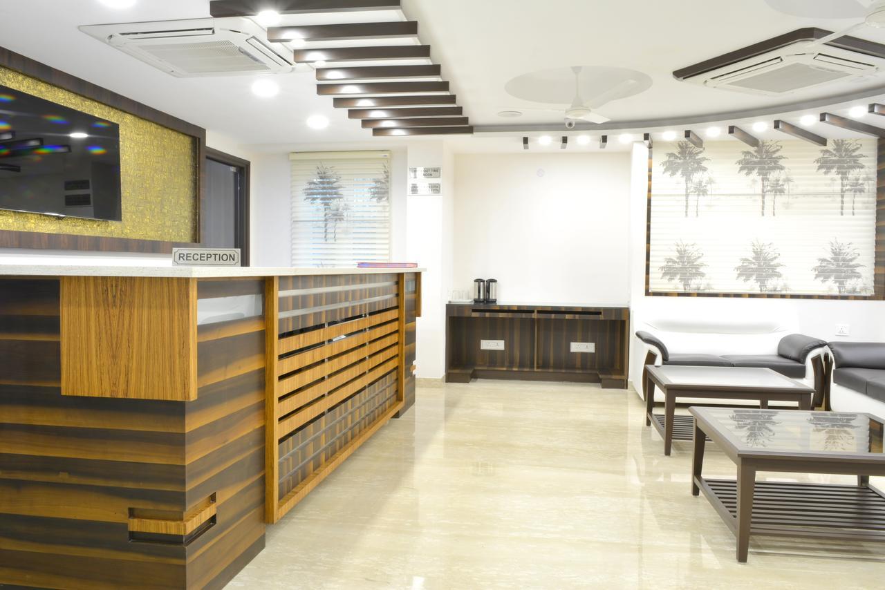 Tara Palace Redfort Hotel New Delhi